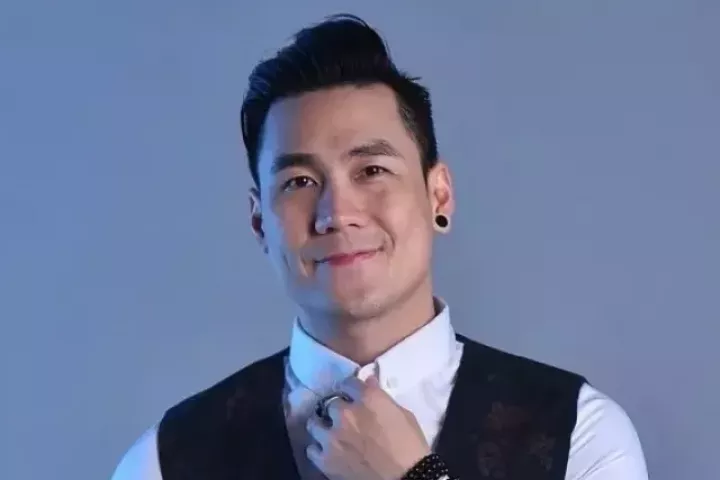 Ca sĩ Khánh Phương bị phạt vì giao dịch chui cổ phiếu