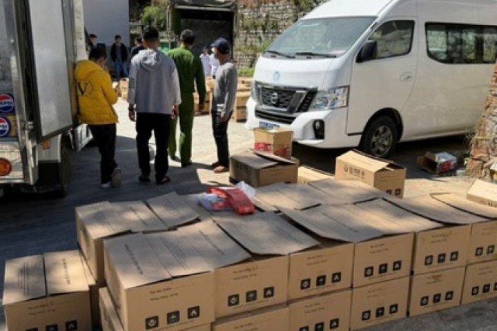 Lâm Đồng: Phát hiện 7 tấn cà phê trộn đậu nành, hương liệu