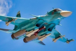 Ukraine "đánh phủ đầu loạt sân bay quân sự", bí ẩn vụ máy bay Su-34 của Nga rơi