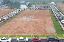 Ồ ạt phân lô bán nền, 'thổi giá' đất vùng ven Hà Nội 'ăn theo' thông tin quy hoạch