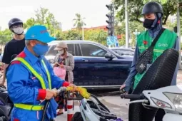 Xăng dầu cùng tăng giá