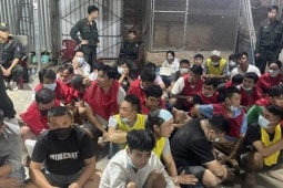 Cục Cảnh sát hình sự phá ổ bạc khủng, tạm giữ 59 đối tượng