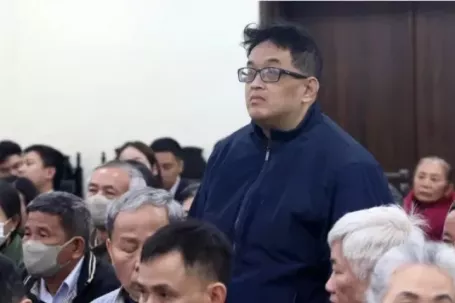 Thuộc cấp 'tố' cựu Viện trưởng Viện Y dược học dân tộc TPHCM tiêu hủy sổ ghi chép tiền nhận hối lộ