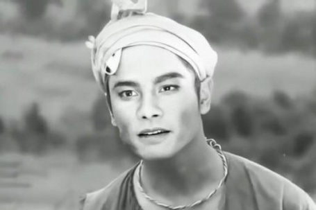 Nam NSND được mệnh danh  ' người đàn ông đẹp nhất màn ảnh '  là ai?