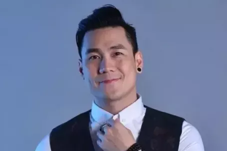 Ca sĩ Khánh Phương bị phạt vì giao dịch chui cổ phiếu