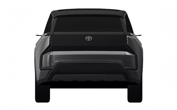 Toyota tung ảnh hé lộ mẫu xe mới gây xôn xao dư luận - 4