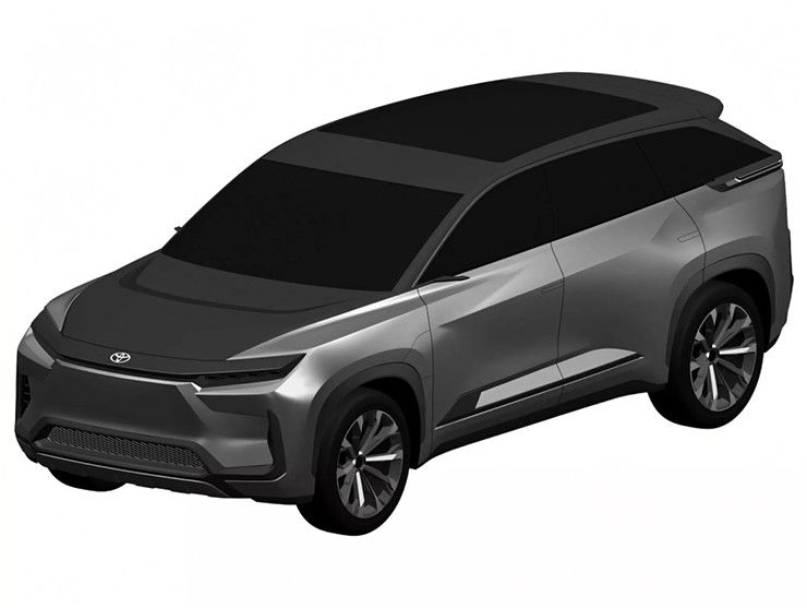 Toyota tung ảnh hé lộ mẫu xe mới gây xôn xao dư luận - 2