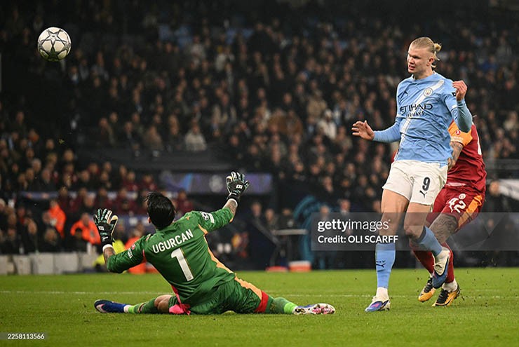 Haaland mở tỷ số cho Man City từ sớm