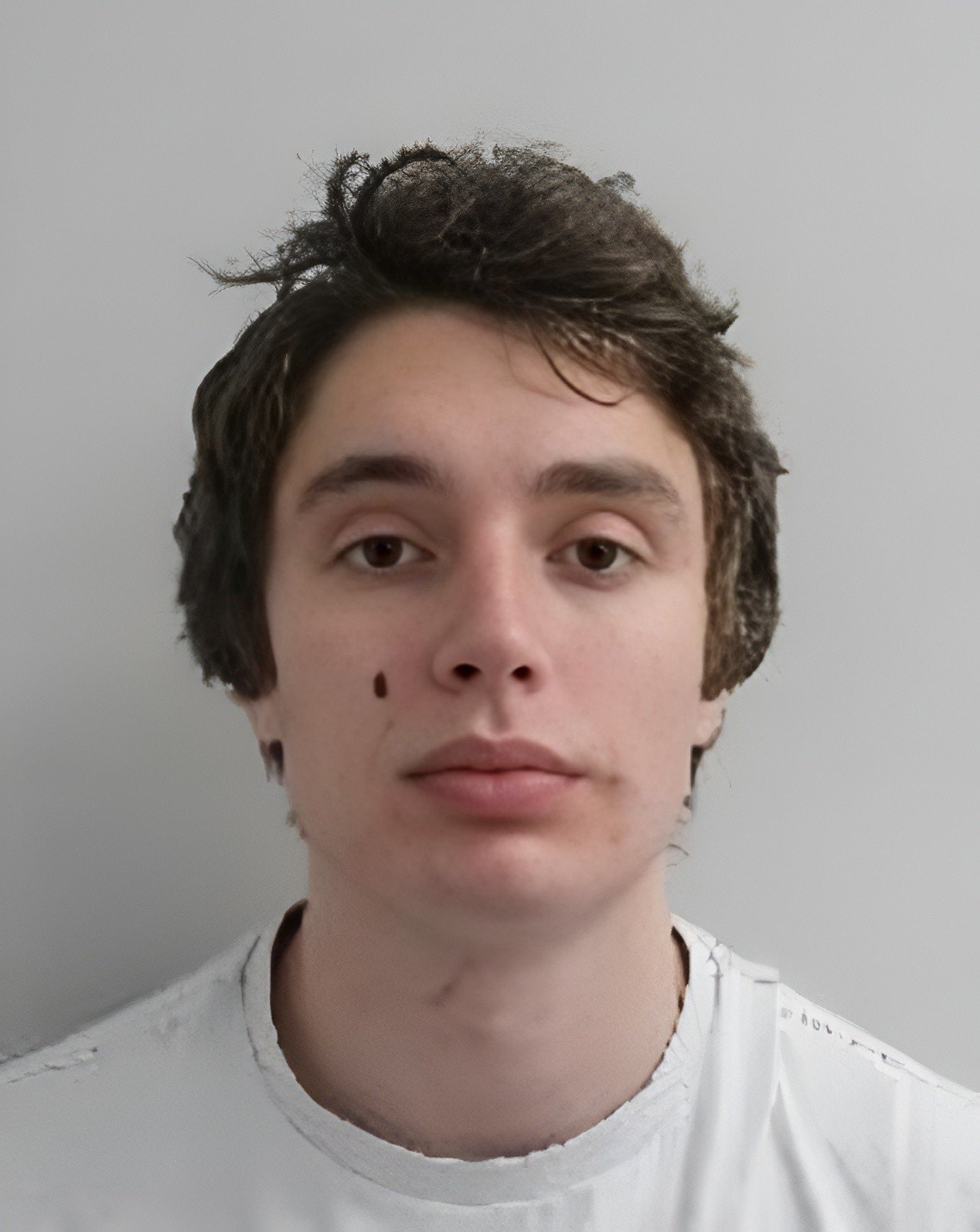 Matvei Rumiantsev bị cáo buộc đánh bạn gái vì ghen tuông cô thân thiết với Barron Trump.