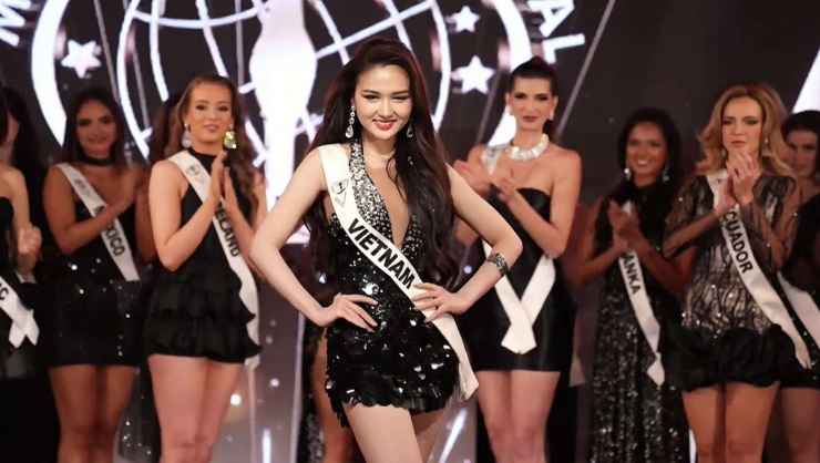 Thu Ngân tại đêm Chung kết&nbsp;Miss Intercontinental diễn ra sáng nay (30/1/2026). (Ảnh: EKCC)