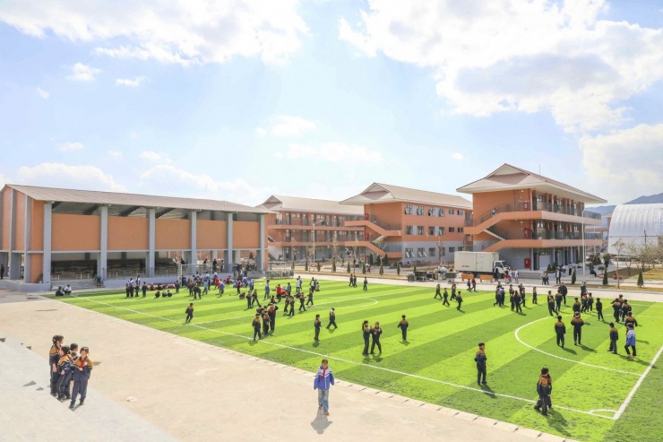 Cận cảnh trường học hiện đại bậc nhất vùng biên giới Điện Biên sắp khánh thành - 11