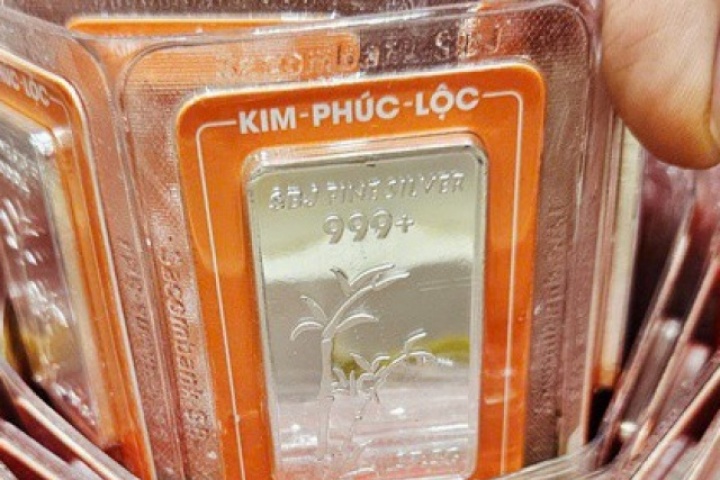 Giá bạc hôm nay 30-1: Rớt thẳng đứng