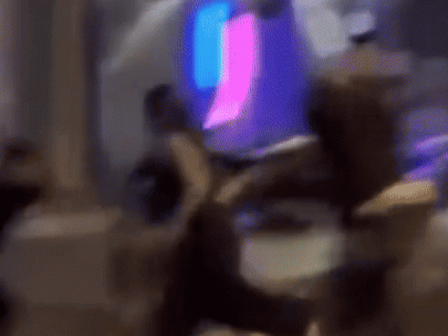 Nhóm du khách nước ngoài bị đánh tới tấp ở Nha Trang