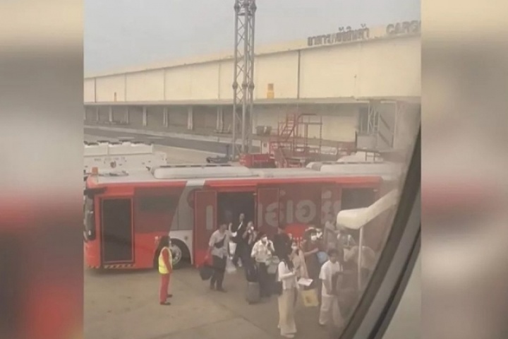 Máy bay Thái Lan bỏ quên 23 hành khách