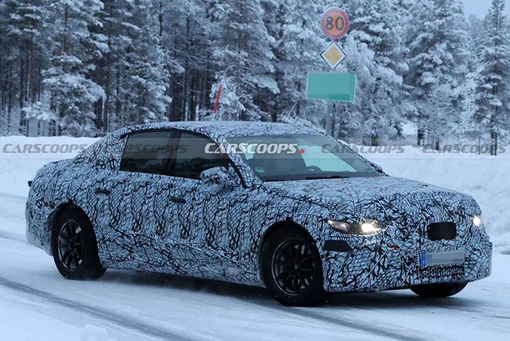 Mercedes-Benz khai tử EQE để tập trung phát triển dòng E-Class điện