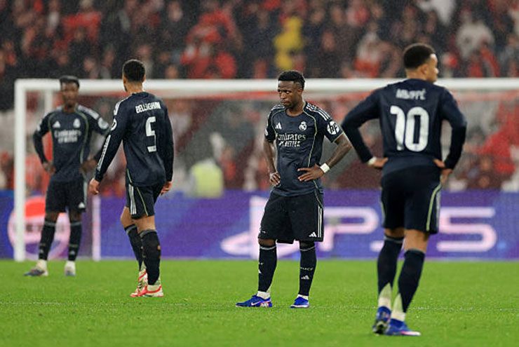 Nghi án đấu đá nội bộ giữa cầu thủ Real Madrid ngay trước thềm bốc thăm cúp C1