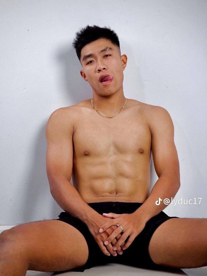 Cầu thủ Lý Đức