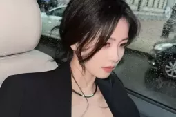 Nghệ sĩ trong danh sách đen