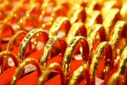 Cập nhật bảng giá vàng hôm nay mới nhất: Thế giới rơi tự do từ đỉnh, trong nước giảm 