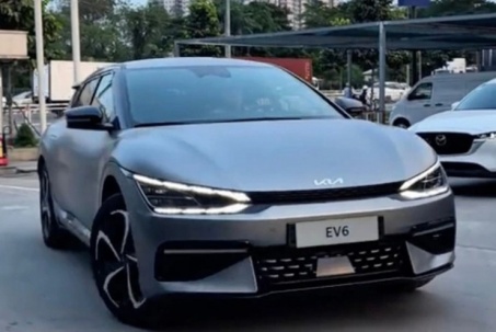 Xe điện KIA EV6 đầu tiên tại Việt Nam được rao bán hơn 1,6 tỷ đồng