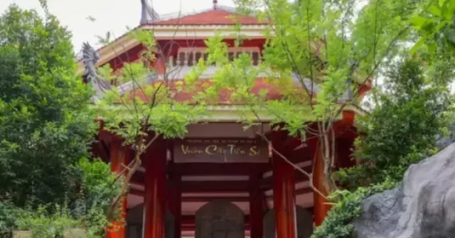 Bằng tiến sĩ giả và lỗ hổng quản lý