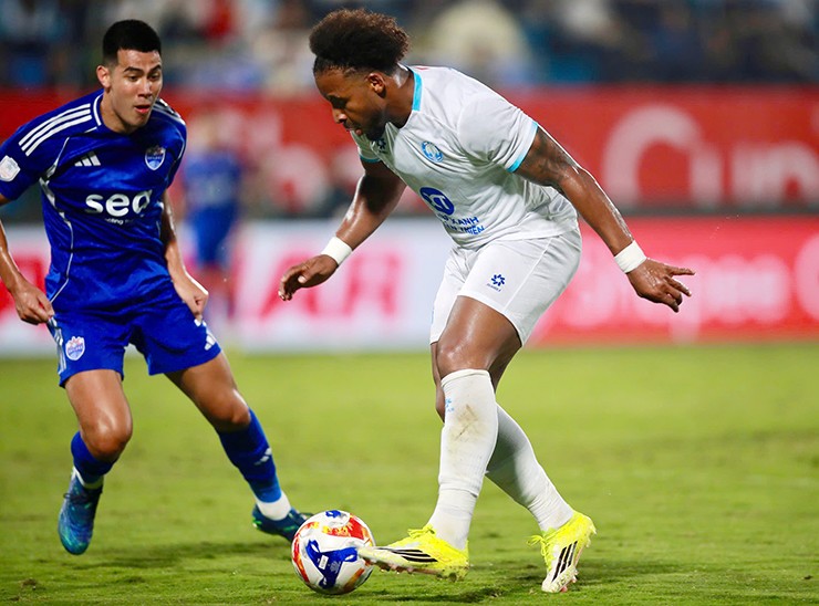 Xuân Son vươn lên dẫn đầu danh sách Vua phá lưới giải các CLB Đông Nam Á chỉ sau 3 trận đấu.