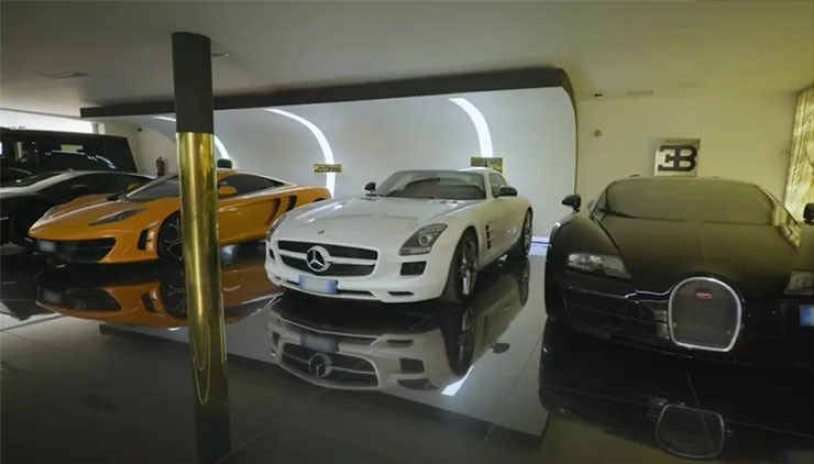 Ronaldo có sở thích sưu tầm xe sang