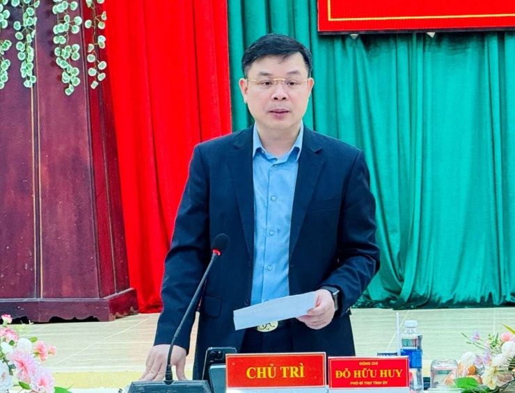 Ông Đỗ Hữu Huy.