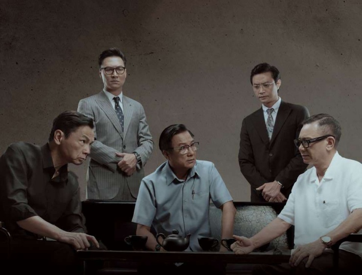 Bộ phim "Lằn ranh" hội tụ rất nhiều diễn viên nổi tiếng, gạo cội như NSND Trọng Trinh, NSND Trung Anh, NSƯT Phạm Cường, diễn viên Mạnh Trường, Tiến Lộc, Hồng Diễm... (Ảnh: FBNV)