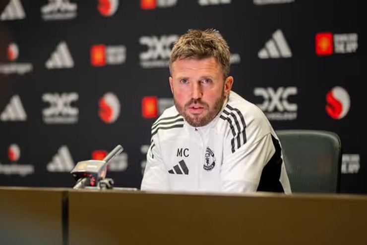 Carrick xác nhận tin dữ về Dorgu, lên tiếng về tương lai của Fernandes