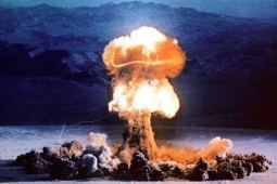 Mỹ và Nga ở lằn ranh nguy hiểm của cuộc chạy đua hạt nhân mới