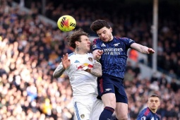 Kết quả bóng đá Leeds United - Arsenal:  " Kẻ đóng thế "  tỏa sáng, 4 bàn tưng bừng (Ngoại hạng Anh)