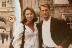 Cái kết của du khách Mỹ phải lòng người lạ vì 'quá đẹp trai'