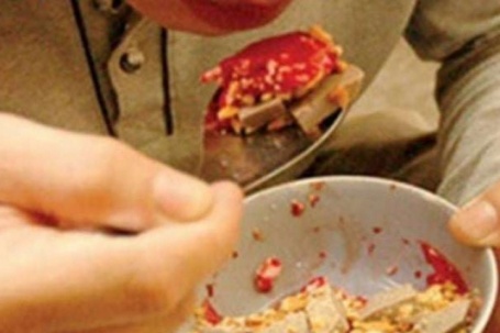 Cảnh báo hệ lụy từ món ăn "làm tí cho đỏ" ngày Tết của nhiều gia đình