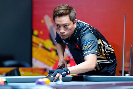 Hoàng “Sao” được người hâm mộ “hồi sinh”, đánh bại đương kim vô địch bi-a châu Á