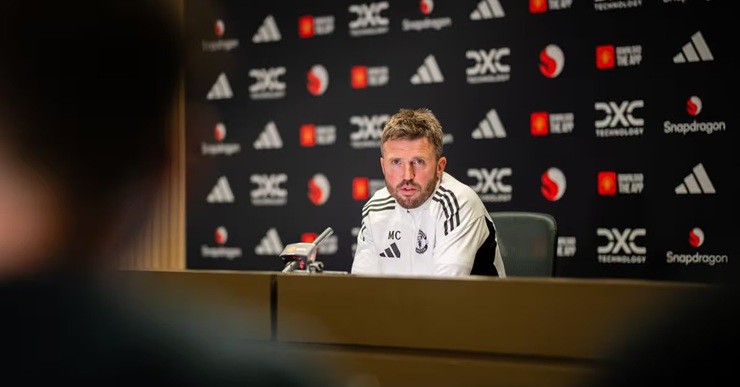 Carrick xác nhận tin dữ về Dorgu, lên tiếng về tương lai của Fernandes - 1