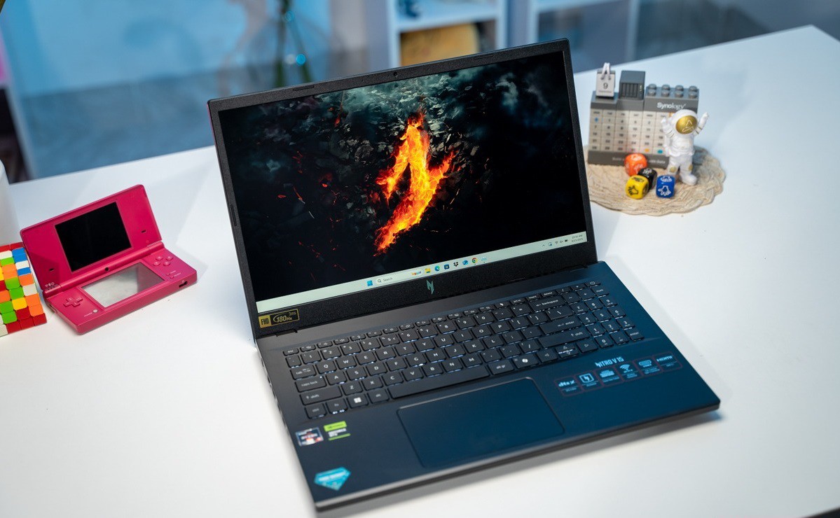 Laptop chơi game tầm giá 25 triệu đồng đáng mua đầu năm 2026 - 7