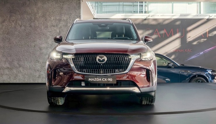Đại lý nhận cọc Mazda CX-90, SUV đầu bảng giá khoảng 2,5 tỷ đồng - 2