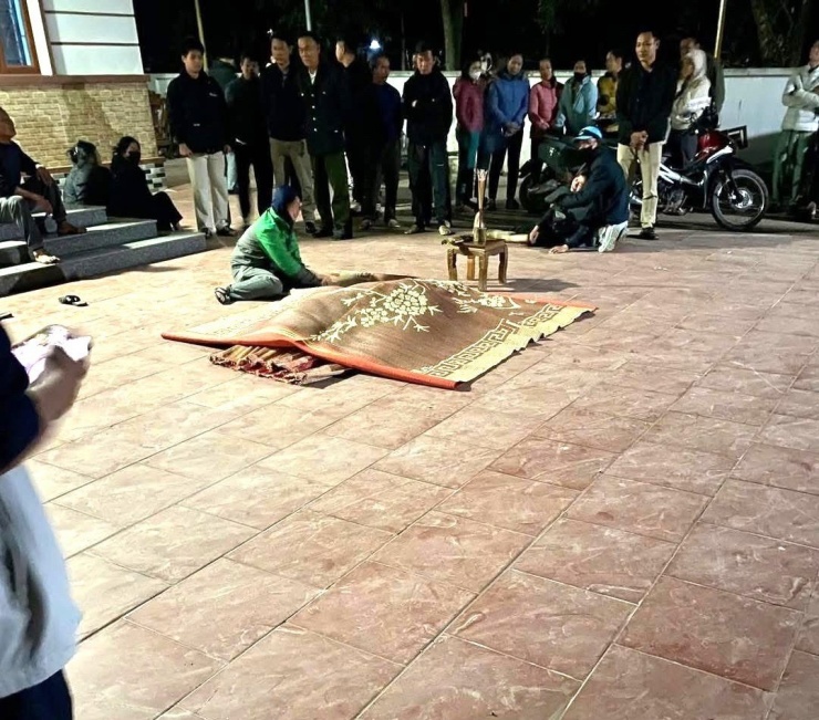 anh Vũ Văn Chính (SN 1984, con trai ông Cầu) nghi tử vong do cuốn pháo tự chế phát nổ.