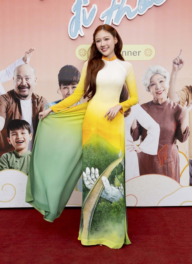 Em gái Trấn Thành tự tin với vòng eo thon, diện mạo khác hẳn nhân vật cô đóng trong 'Nhà mình đi thôi'.