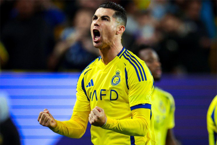 Đi tìm cầu thủ toàn diện nhất lịch sử: Ronaldo có xứng chung mâm các huyền thoại?