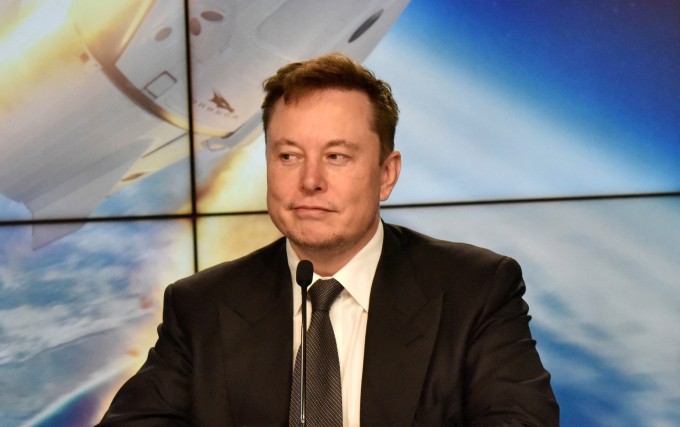 Tỷ phú Mỹ Elon Musk trong một sự kiện tại Florida. Ảnh: Reuters