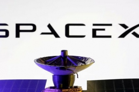 SpaceX xin phóng một triệu vệ tinh làm trung tâm dữ liệu AI
