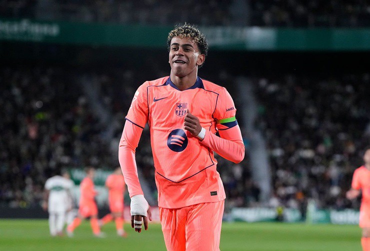 Yamal tỏa sáng với màn trình diễn đẳng cấp