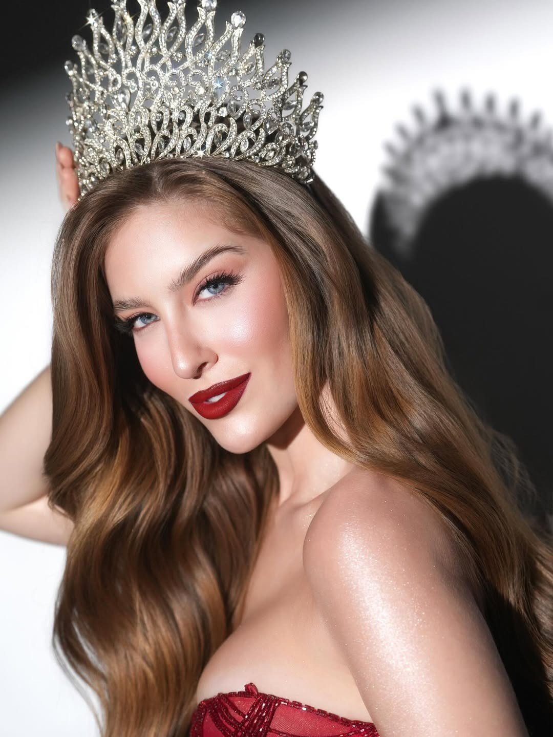 Chung kết cuộc thi Miss Brasil Mundo 2026 đã diễn ra ngày 31/1 với chiến thắng thuộc về người đẹp Gabriela Botelho. Cô giành quyền đại diện Brazil tham dự Hoa hậu Thế giới 2026 dự kiến tổ chức ở Ấn Độ.