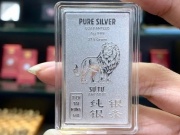 Không chỉ giá vàng, giá bạc cũng bất ngờ "nóng" Google ngay ngày đầu tháng 2