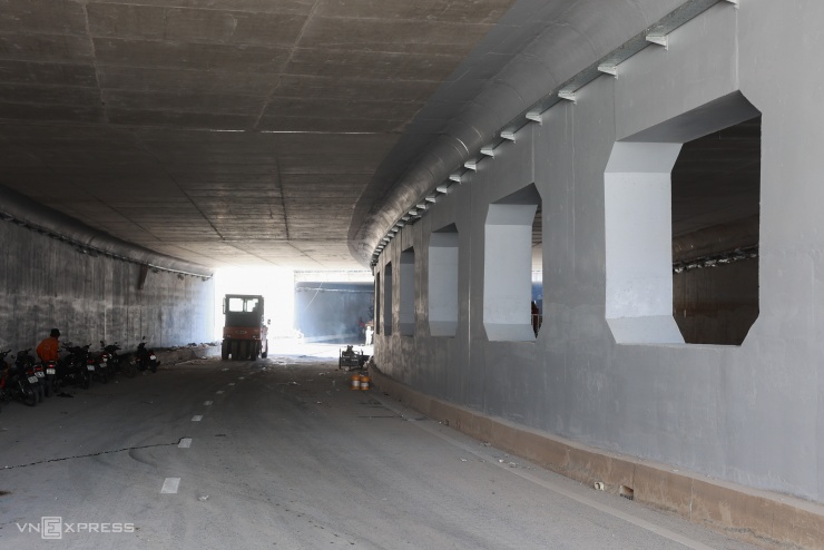 Hầm chui dài nhất nút giao An Phú trước khi thông xe - 4
