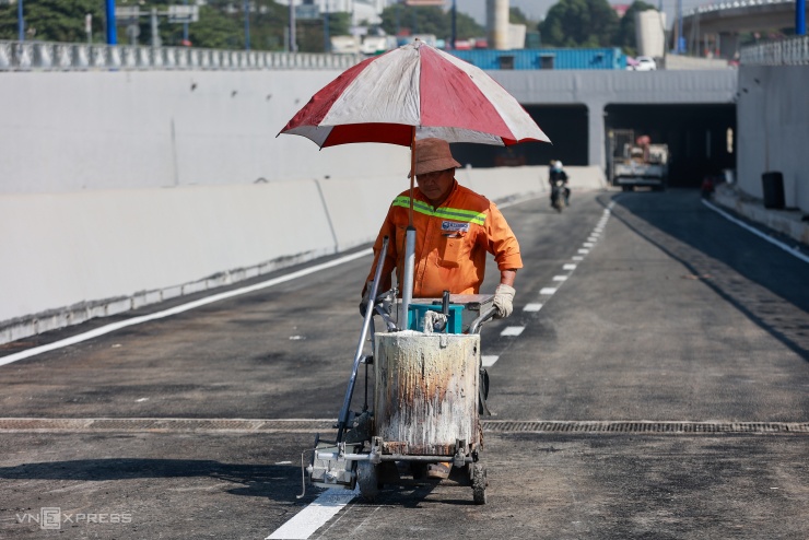 Hầm chui dài nhất nút giao An Phú trước khi thông xe - 12