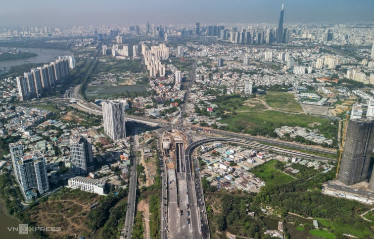 Hầm chui nút giao An Phú. Video: Quỳnh Trần