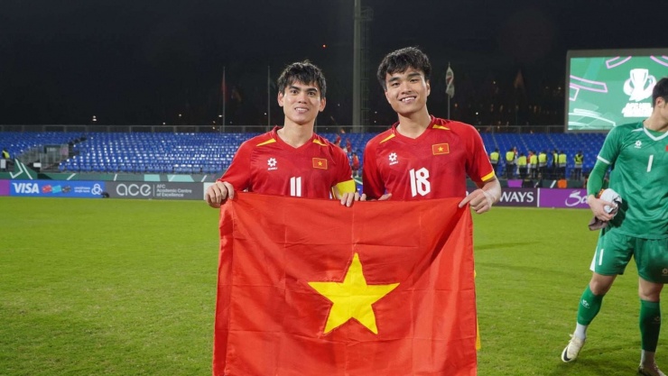 Đội trưởng U23 Khuất Văn Khang: “Dưới thời HLV Kim Sang-sik, U23 Việt Nam học cách hướng về phía trước” - 11